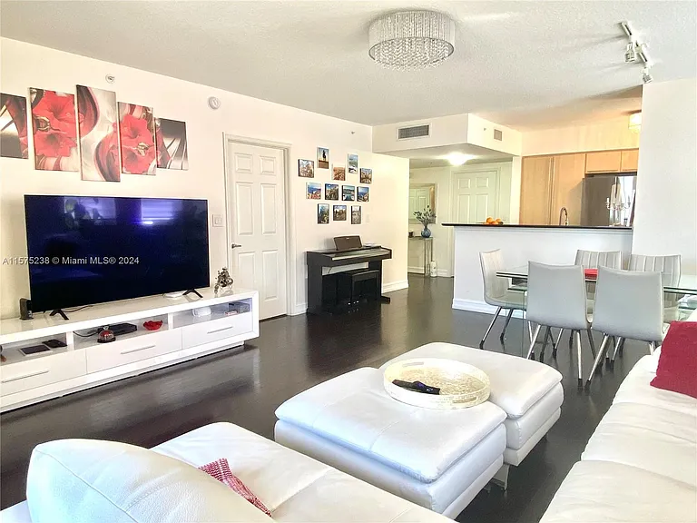 2080 S Ocean Dr #401 — Photo 13