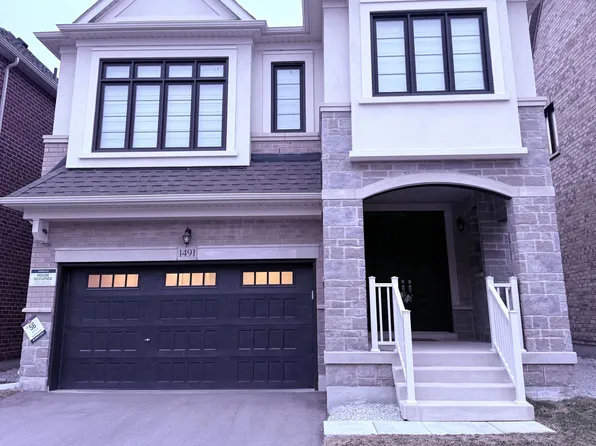 1491 Kitchen Ct, Milton, ON L9E 1Y8