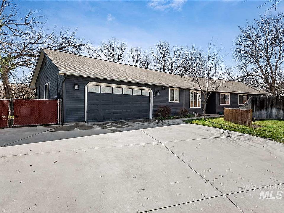 1st image of 11955 W Driftwood Ct