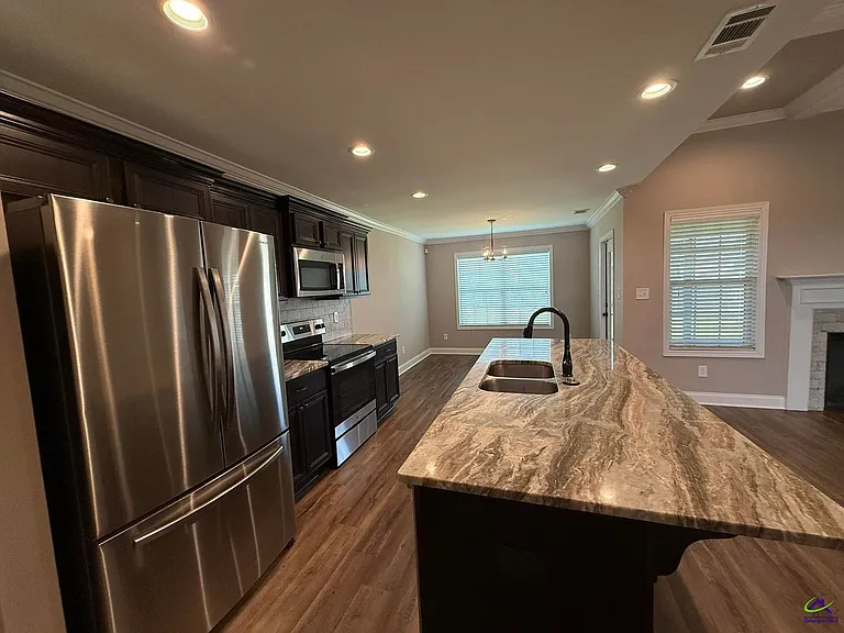 313 Creek Ridge Dr — Photo 6
