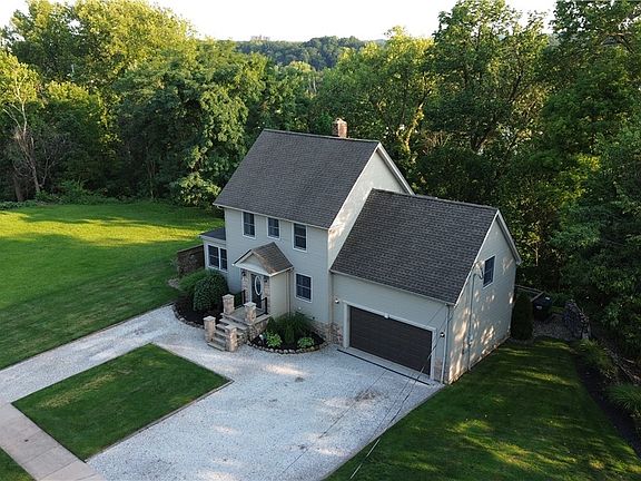 2nd image of 955 E Schaaf Rd