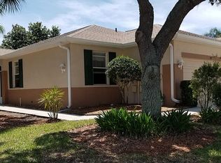 839 Tremont Greens Ln, Sun City Center, FL 33573