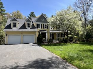 25 Shepherd St, Foxboro, MA 02035