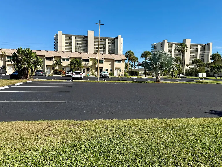 4235 N Highway A1A #14 — Photo 34