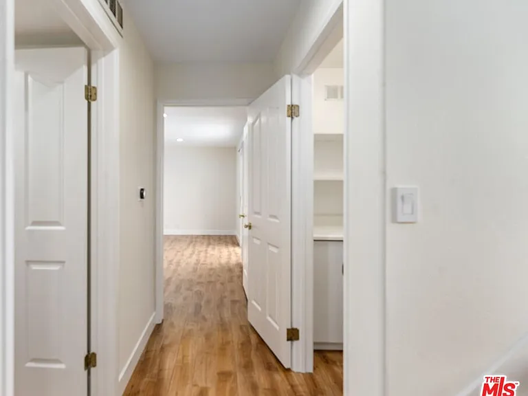 1338 Yale St #C — Photo 22
