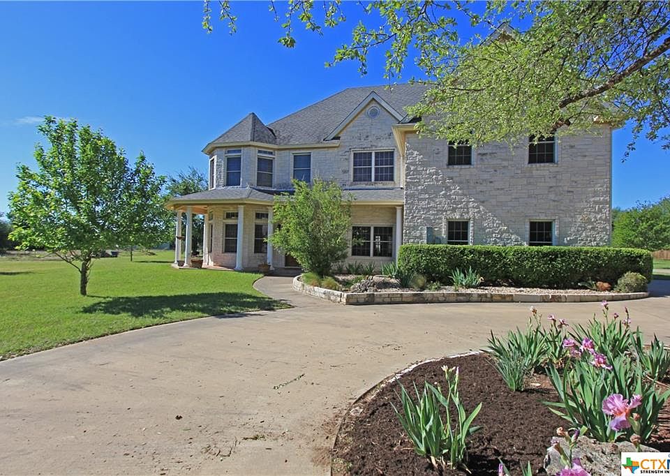 1st image of 1341 E Creekview Dr