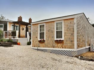 7 Ivy Ln, Newbury, MA 01951