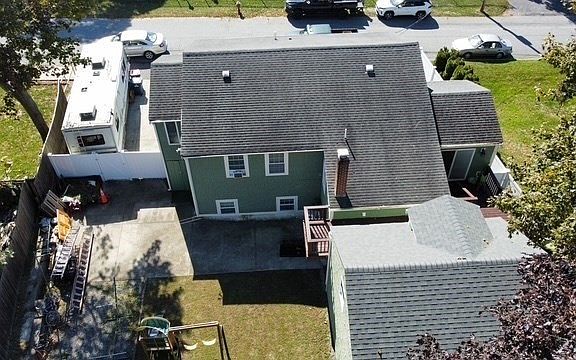 5th image of 41 Tilton St