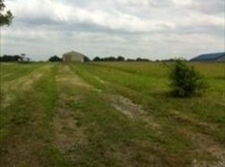 732 SE Shawnee Heights Rd, Tecumseh, KS 66542