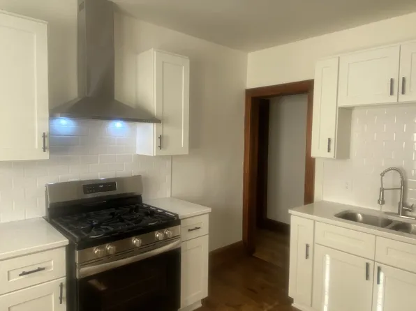 2438 N 51st St #2, Milwaukee, WI 53210