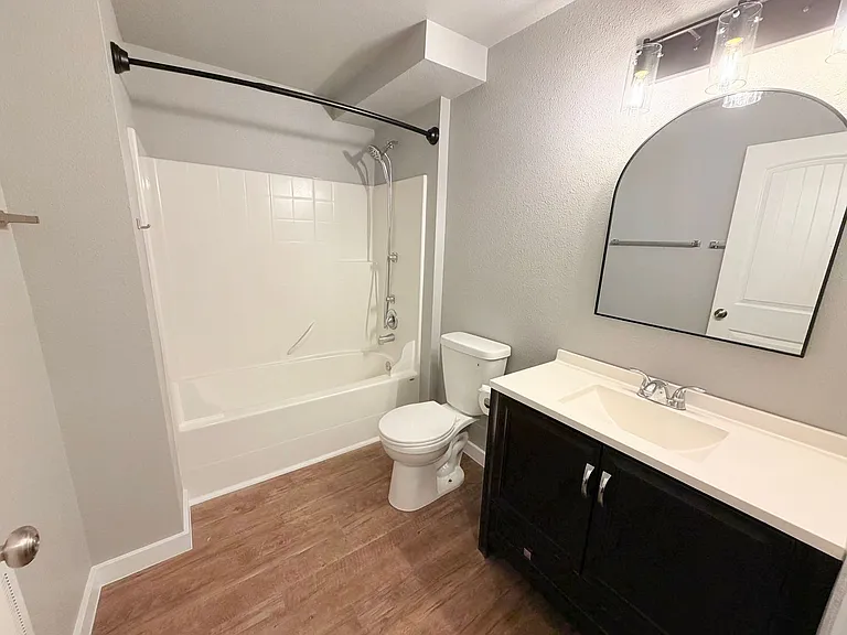 4203 Sunnyside Blvd #B — Photo 9