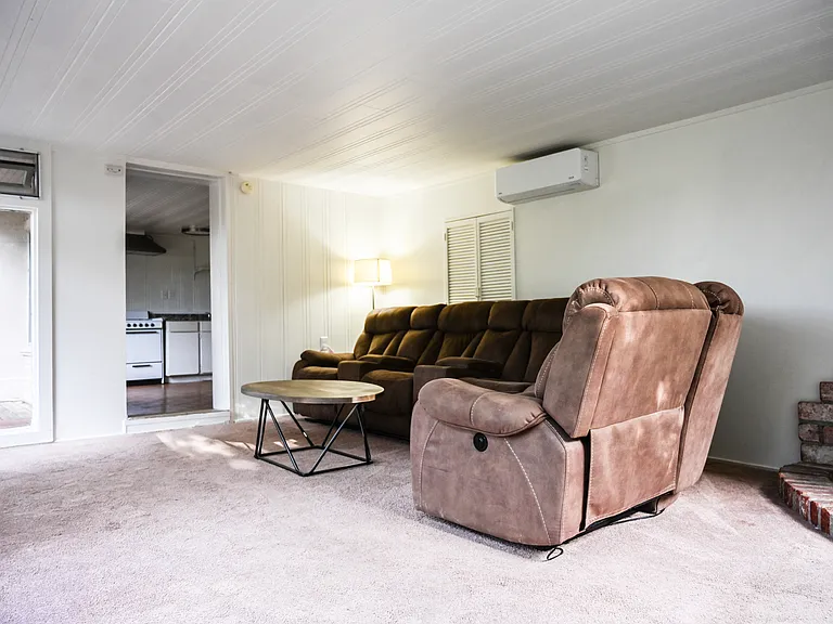 58 Buena Vista Ave #B — Photo 7