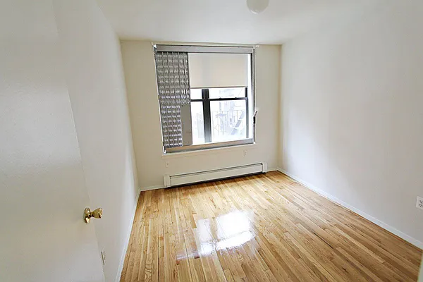 Rented by Bohemia Realty Group | media 29