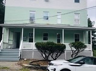 9 Top St APT 3, Clinton, MA 01510