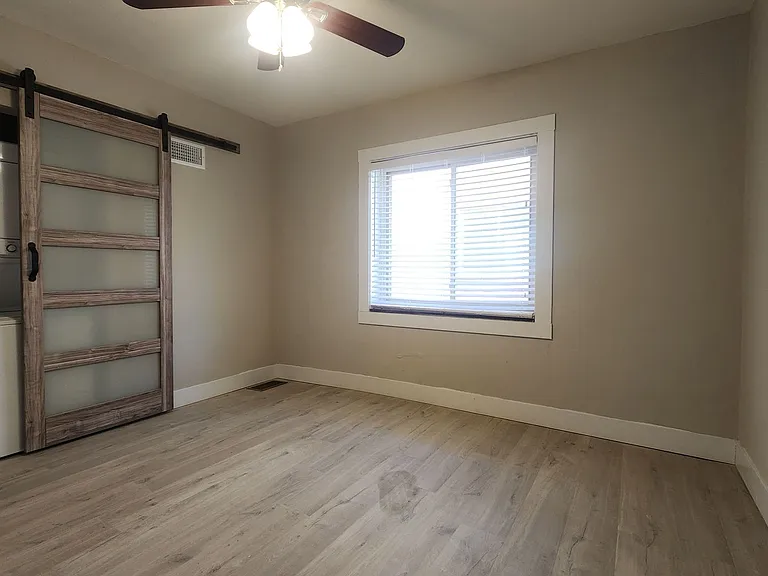 6401 Nottingham Avenue — Photo 17