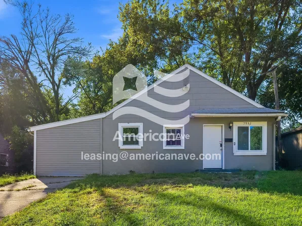 7932 Olive St, Kansas City, MO 64132