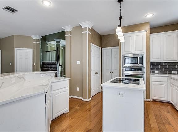 2nd image of 4640 Spencer Dr