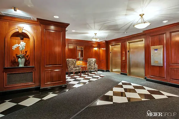 Sold by MEIER | media 27