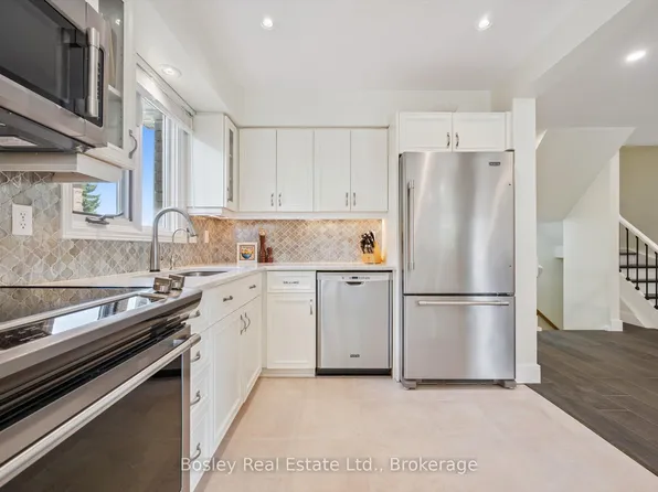 941 Gordon St #64, Guelph, ON N1G 4R9