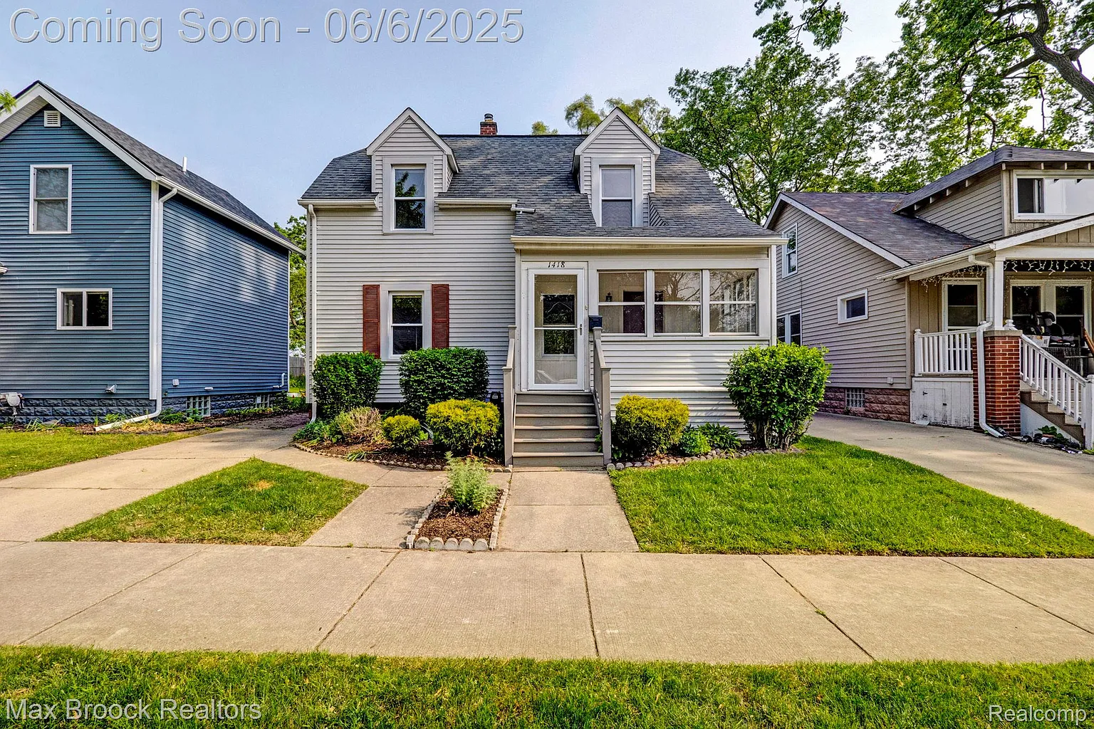 1418 Northway St photo 1