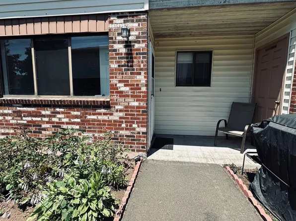 55 Thompson Street #17H, East Haven, CT 06513