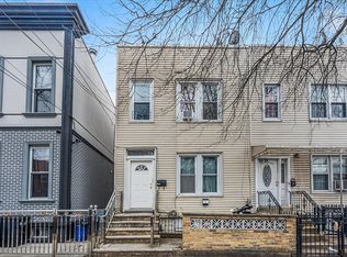 8921 129th St, Jamaica, NY
