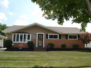 11009 Westborough Rd, Parma Heights, OH 44130