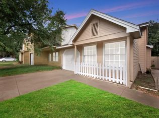 11544 Springshire Dr, Houston, TX 77066