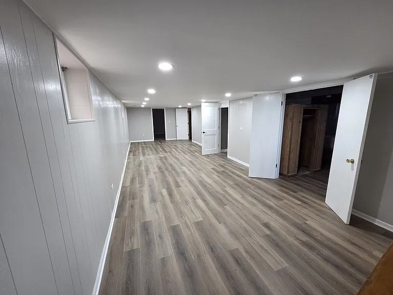 5906 Capulina Ave — Photo 1