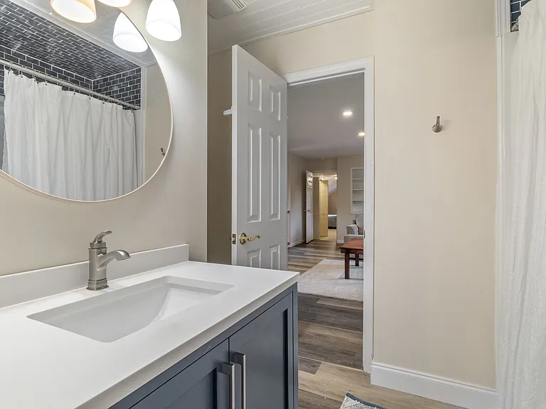 2541 Cross Winds Ln — Photo 35