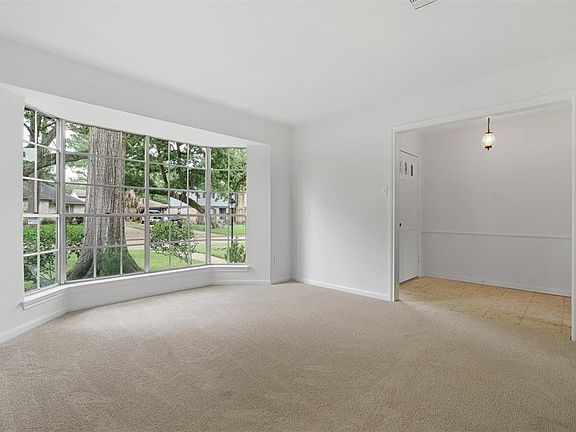 5th image of 8219 Brinkworth Ln
