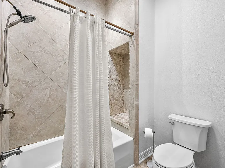 4334 Buena Vista St #A — Photo 20