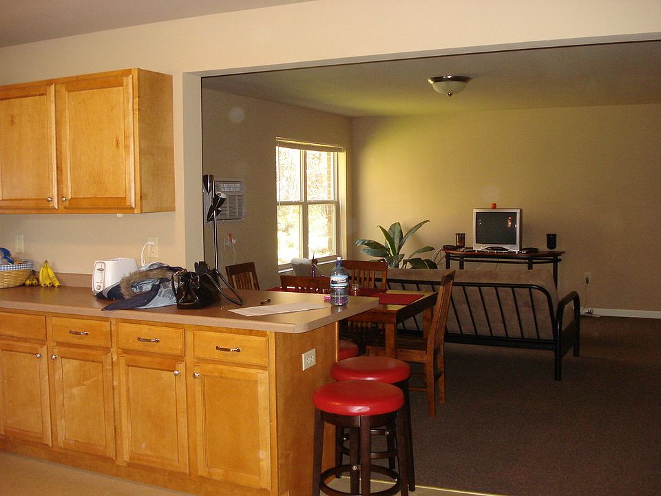 2nd image of 3700 Doolittle Dr APT 1