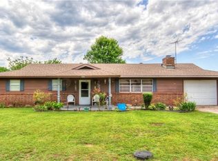 304 W Meek St, Wayne, OK 73095