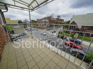 30-99 47th St #3F, Astoria, NY 11103