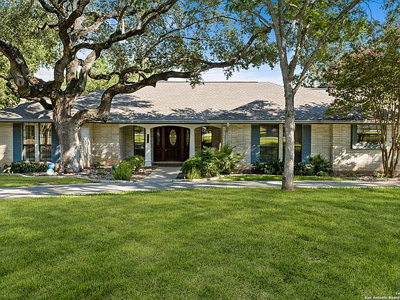 3rd image of 9414 Teakwood Ln