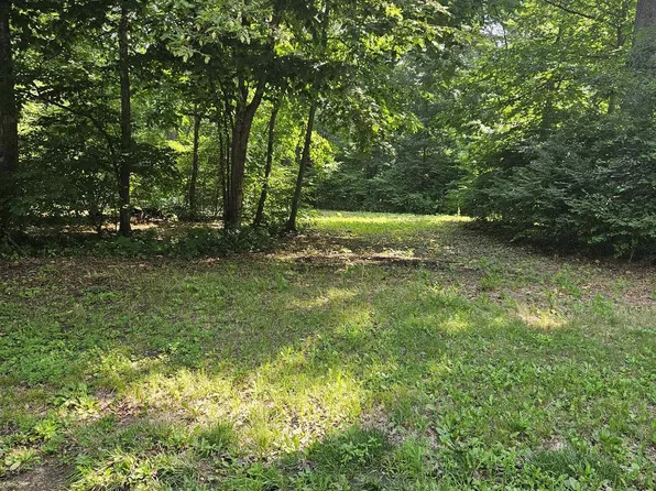 579 Lake Summerset Rd, Davis, IL 61019