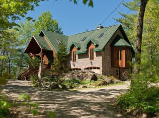 4 Chemin Des Cascades, Chelsea, QC J9B 2L7