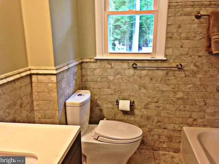 55 Montgomery St — Photo 23