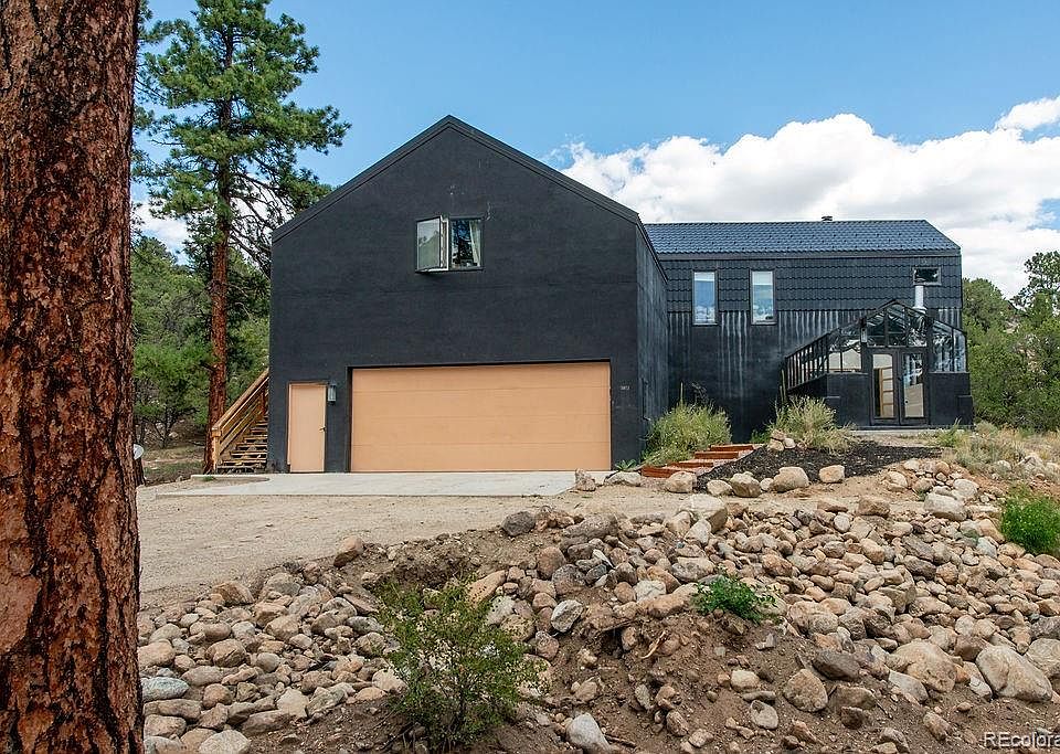 1st image of 18095 Camino Del Norte