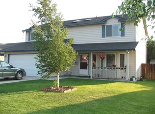 1707 NE 7th St, Redmond, OR