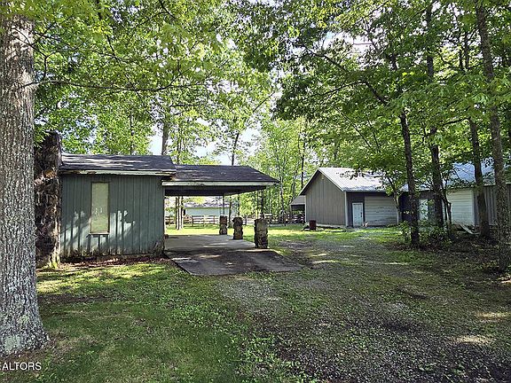 2nd image of 1206 Natchez Trce
