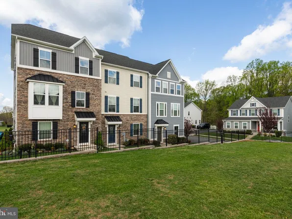 1502 Authors Aly, Romansville, PA 19320