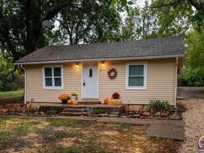 2709 SE Massachusetts Ave, Topeka, KS, 66605