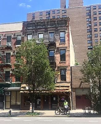 2nd image of 2270 2nd Ave #1