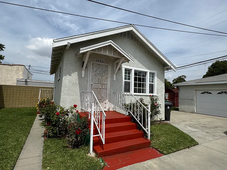 5886 Myrtle Ave — Photo 1