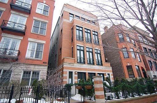 1st image of 2842 N Burling St APT 3