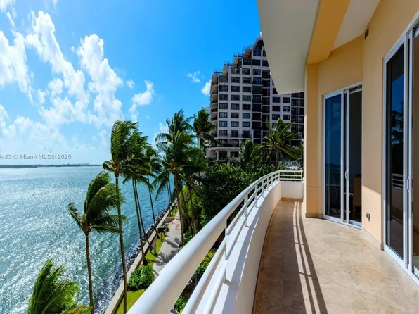 808 Brickell Key Dr APT 404, Miami, FL 33131