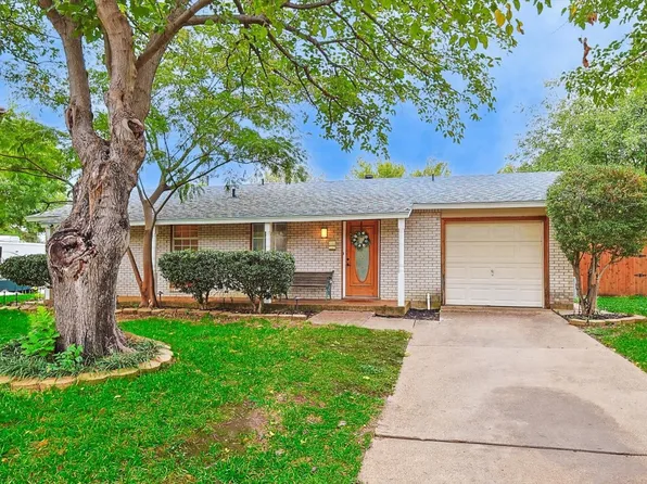 3000 Parliament St, Irving, TX 75062