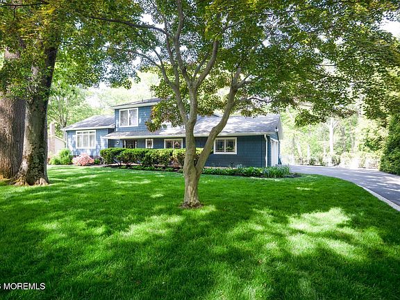 2nd image of 87 Twin Brooks Avenue